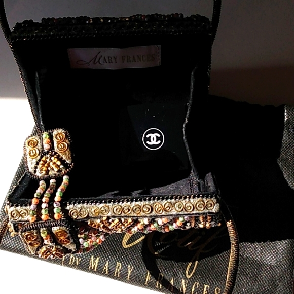 MARY FRANCES EVENING MID SMALL HANDLE  HANDBAG COLLECTIBLE Regency Core - Picture 7 of 14